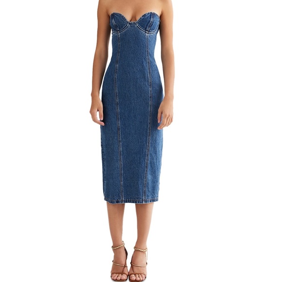 Lioness Dresses & Skirts - Lioness Strapless Denim Midi Dress in Blue